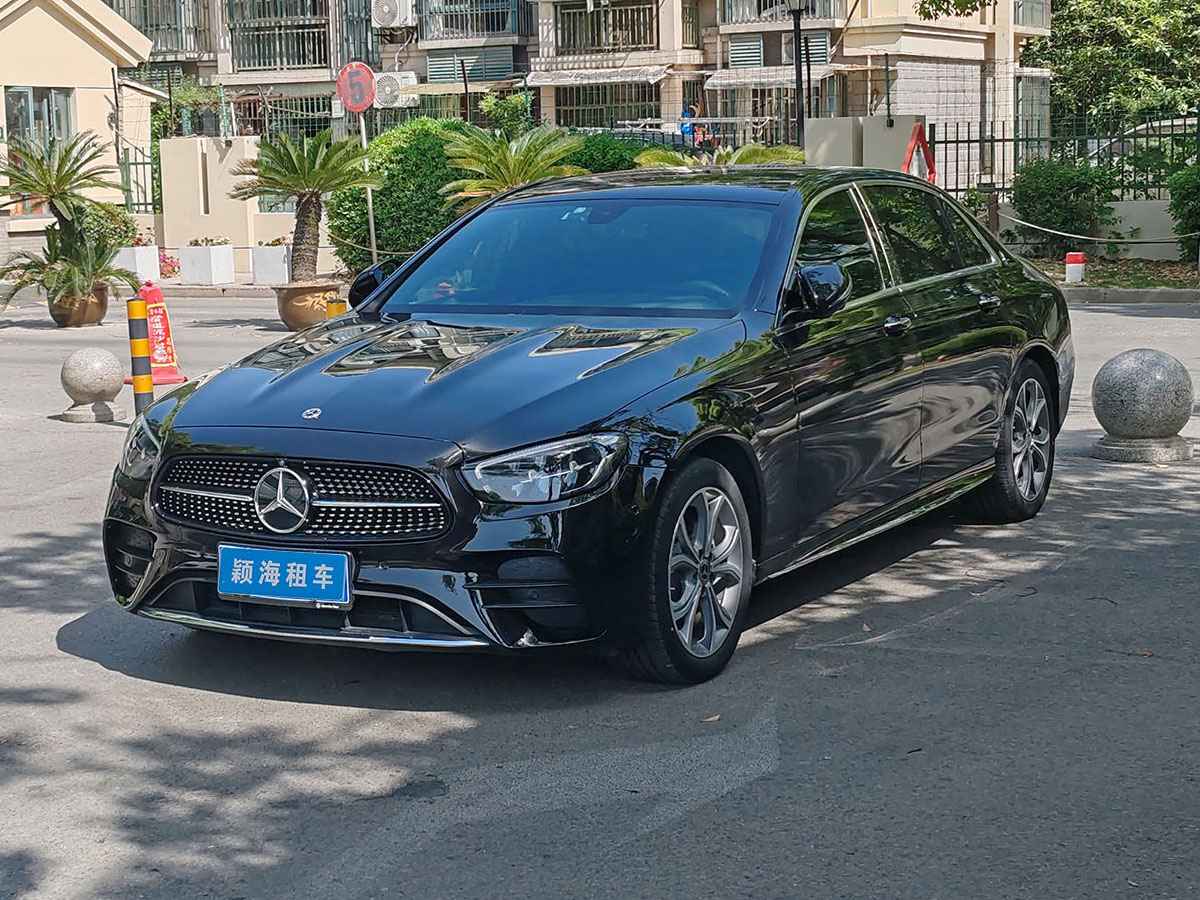 奔馳E級(jí) 5座豪華型