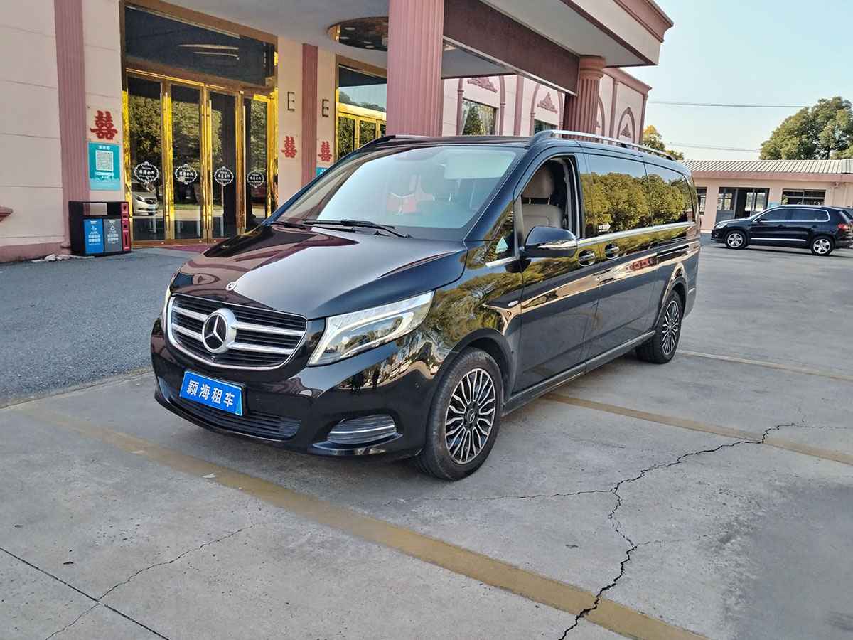奔馳商務(wù)車7座